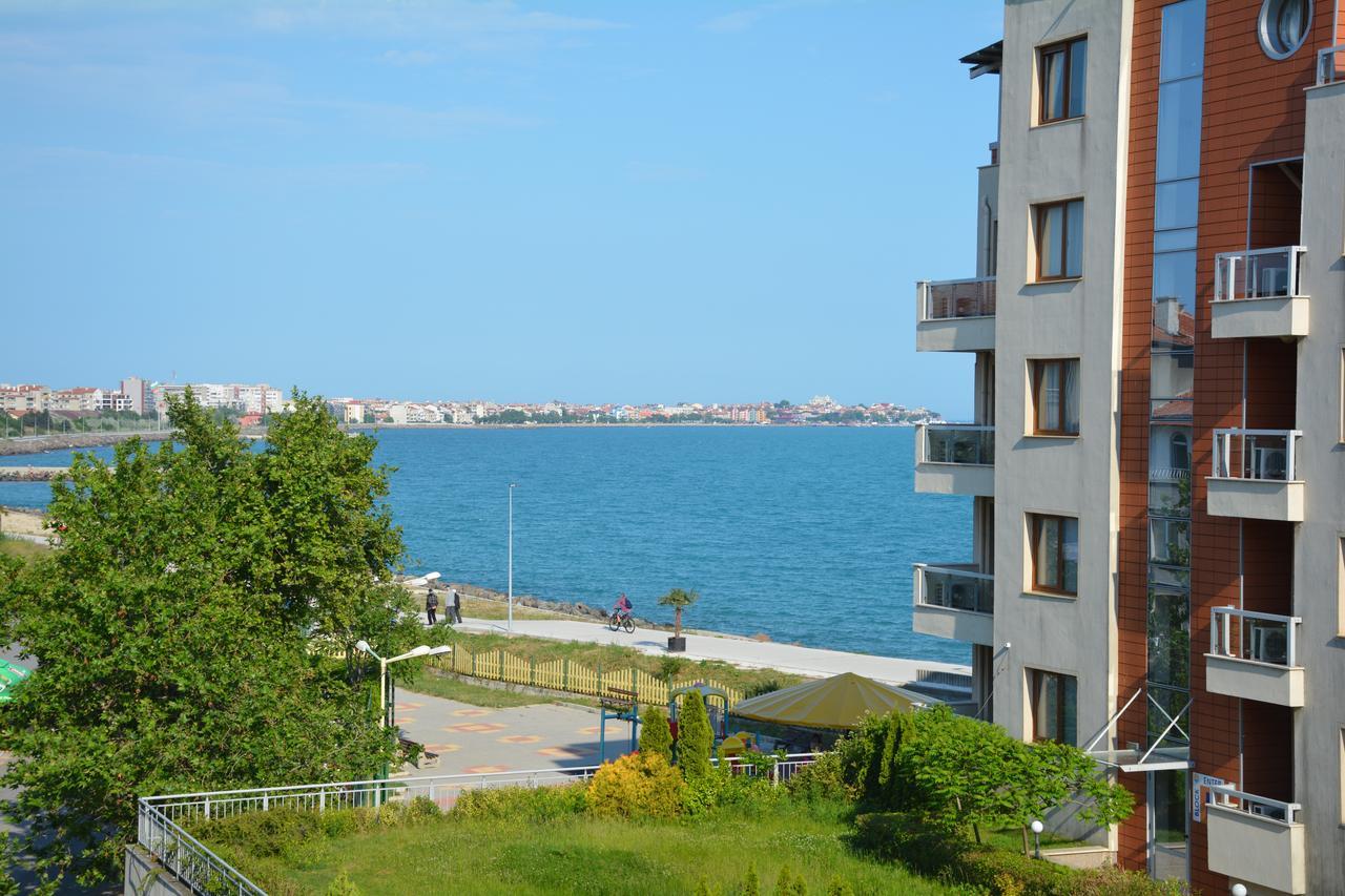 Apartments Helios Pomorie Exteriör bild